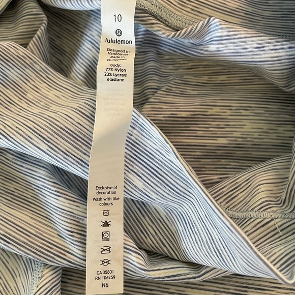 Lululemon Wunder Under Leggings - Picture 4 of 6